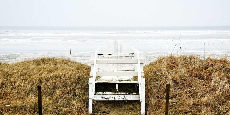 专业美发造型师必备：从发蜡到定型喷雾的全面产品指南与实战技巧