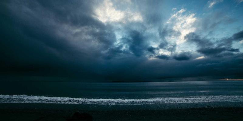 美发培训进阶指南：如何通过精细化定价策略，让染发与专业美发服务利润倍增