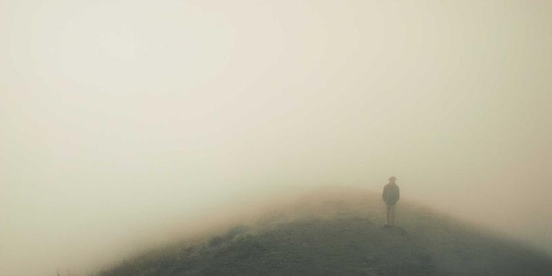 美发造型师91:发型设计与染发的艺术融合者